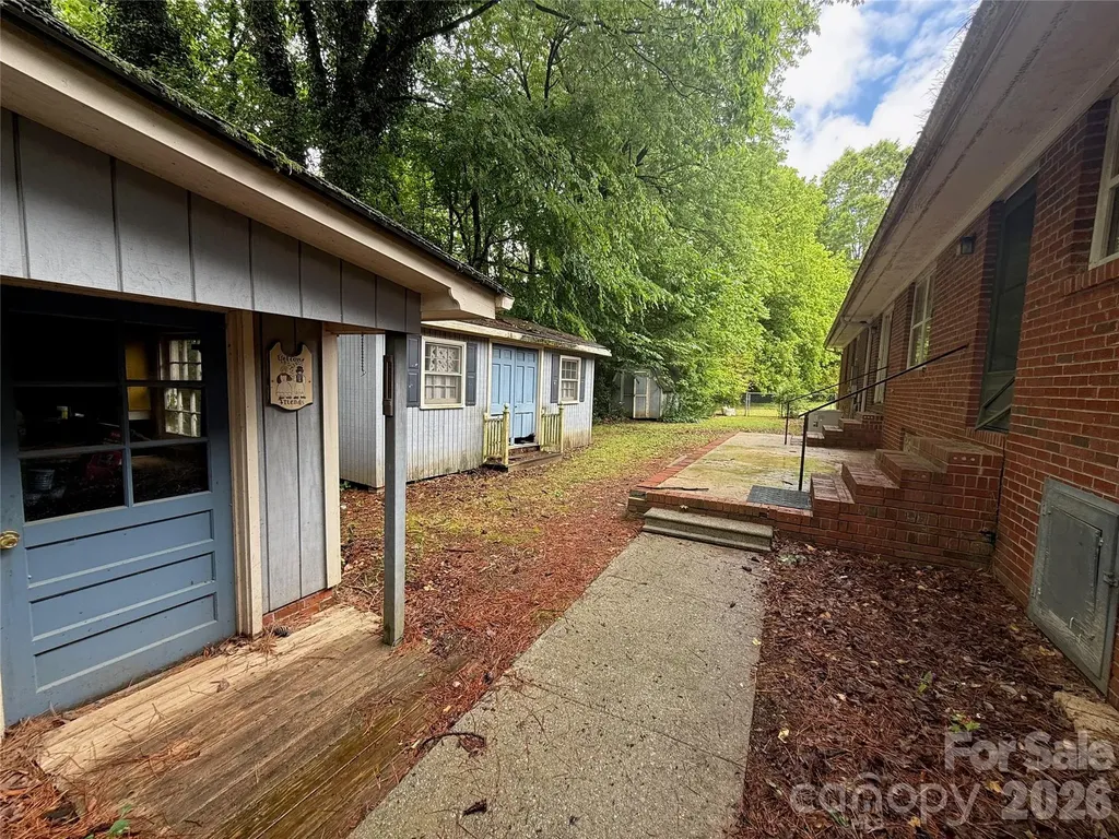 714 Crestmont Drive SE Concord NC 28025