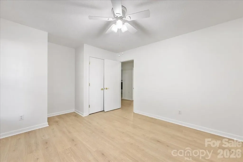 1840 Stoneyridge Drive Charlotte NC 28214