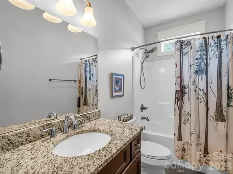 27 Spelter Street Hendersonville NC 28792