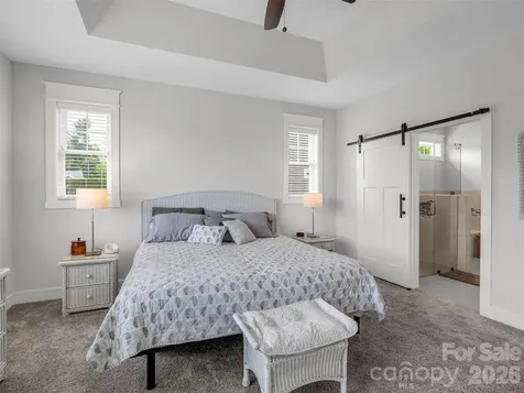 27 Spelter Street Hendersonville NC 28792