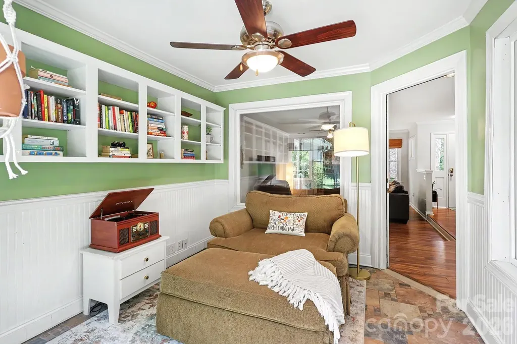 8207 White Horse Lane Charlotte NC 28270
