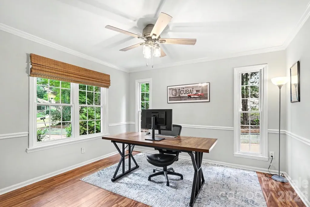 8207 White Horse Lane Charlotte NC 28270