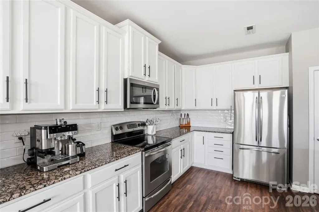 10005 Kings Parade Boulevard Charlotte NC 28273