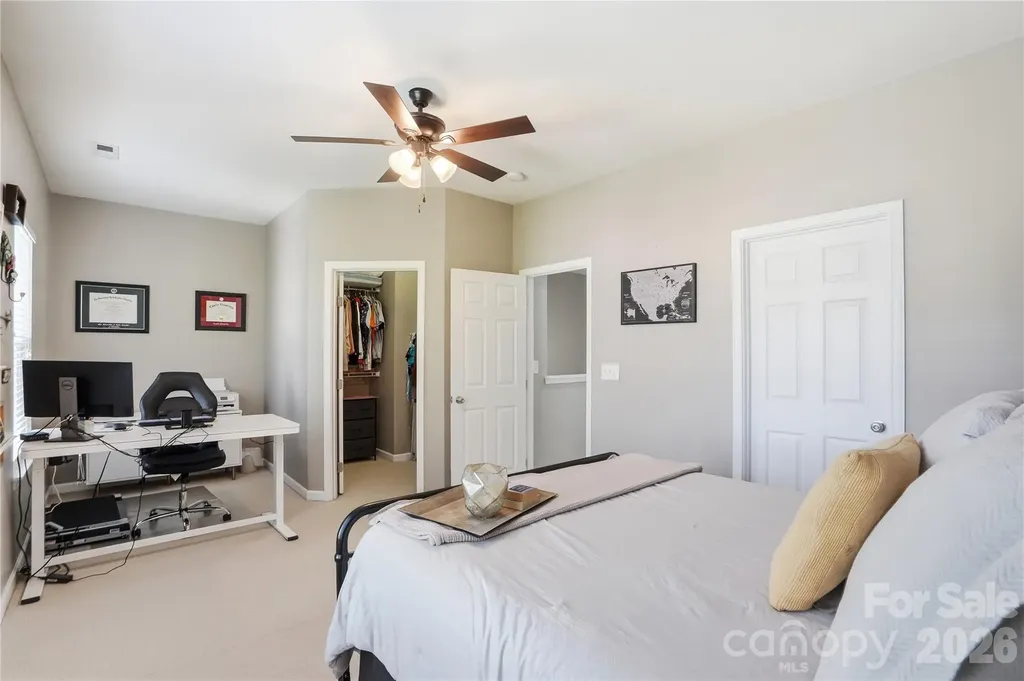 10005 Kings Parade Boulevard Charlotte NC 28273