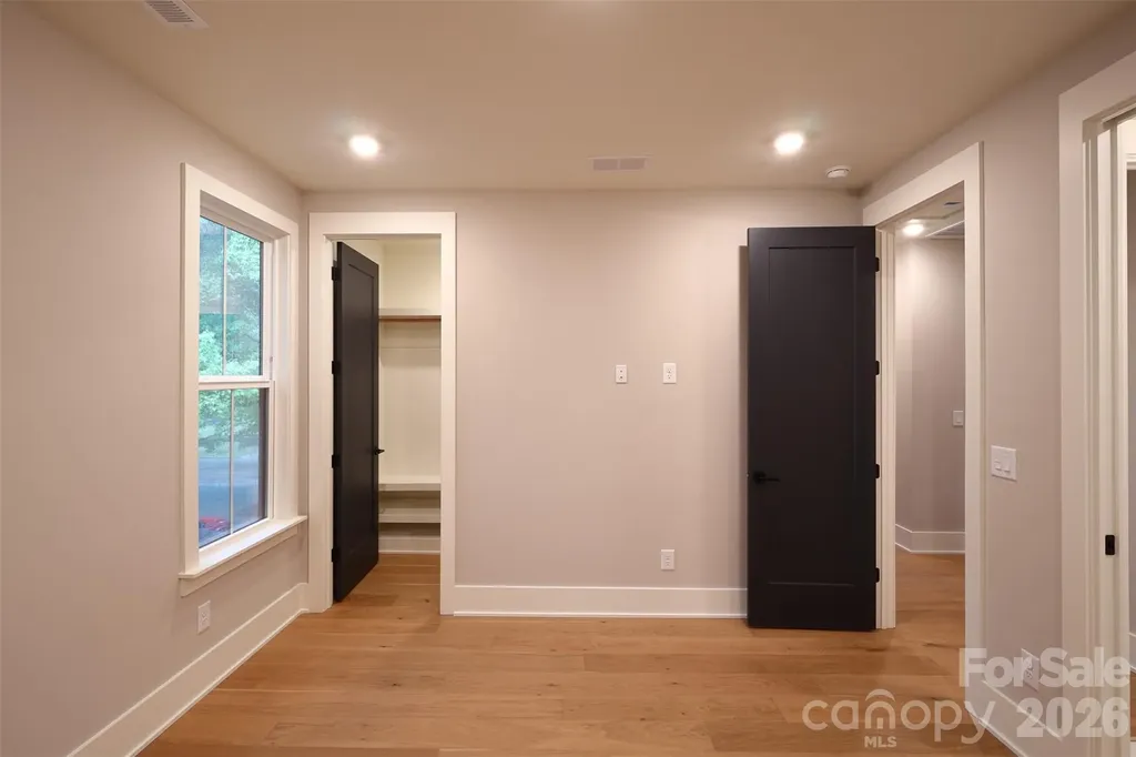442 Sylvania Avenue Charlotte NC 28206