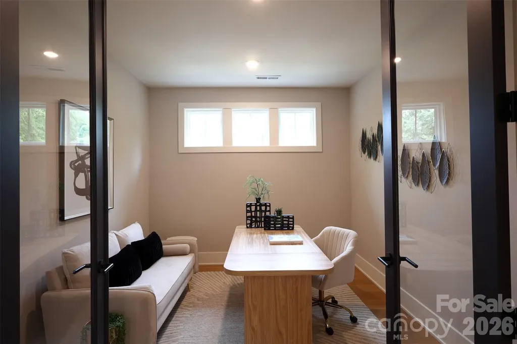 442 Sylvania Avenue Charlotte NC 28206
