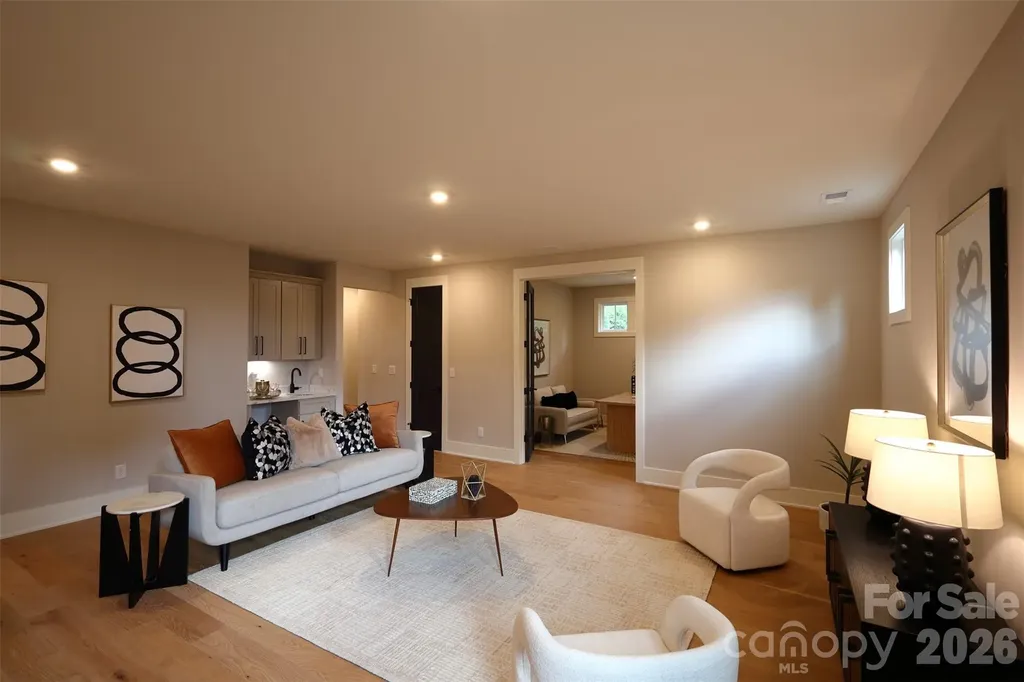 442 Sylvania Avenue Charlotte NC 28206
