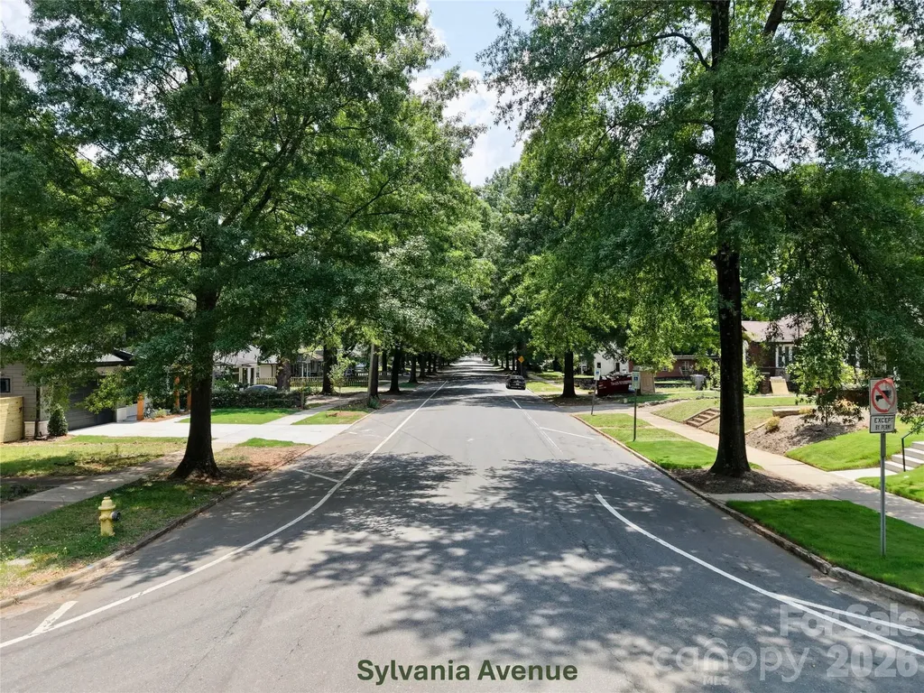 442 Sylvania Avenue Charlotte NC 28206