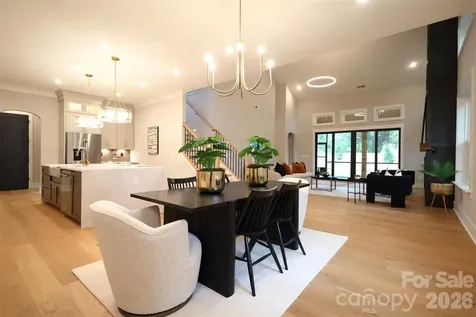 442 Sylvania Avenue Charlotte NC 28206