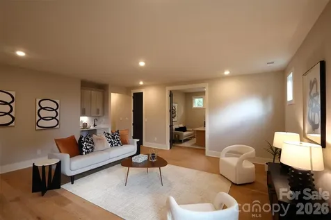 442 Sylvania Avenue Charlotte NC 28206