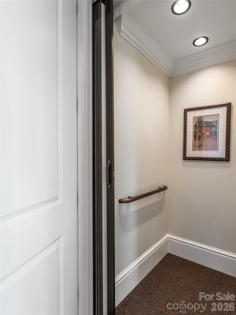 29 Elk Ridge Drive Asheville NC 28804