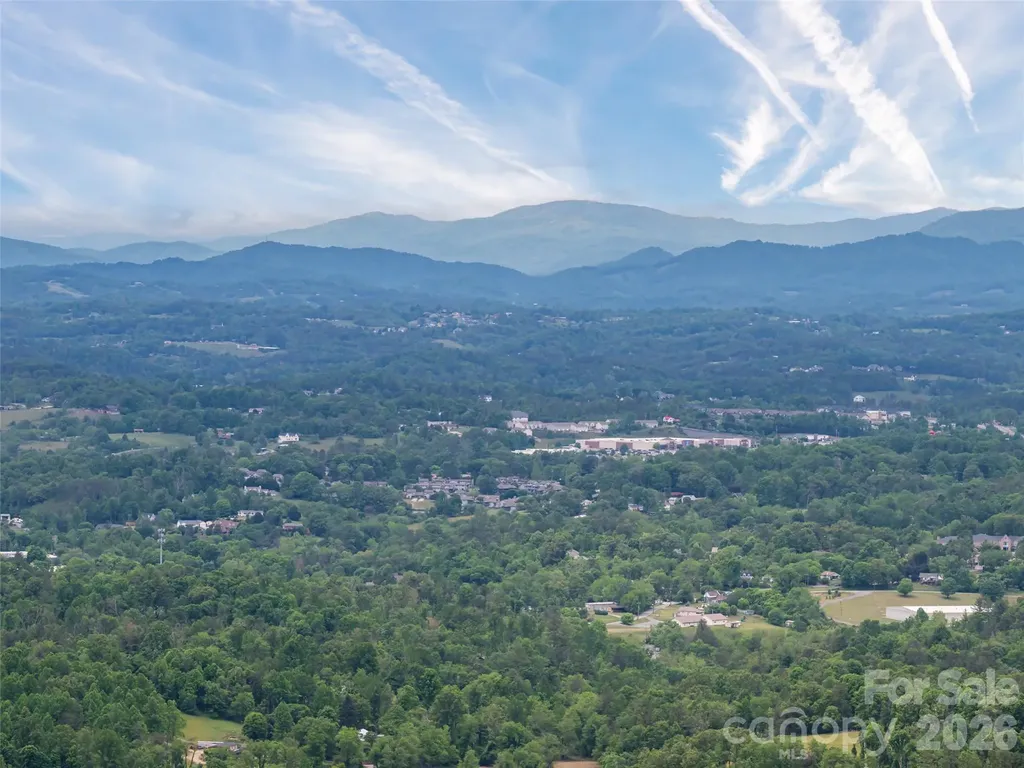 29 Elk Ridge Drive Asheville NC 28804