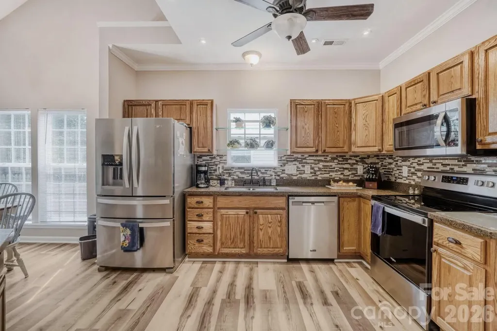 11718 Planters Estates Drive Charlotte NC 28278