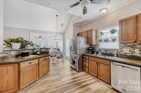 11718 Planters Estates Drive Charlotte NC 28278