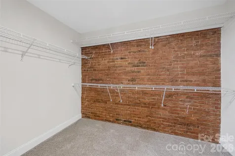 2111 Shalimar Drive Charlotte NC 28216