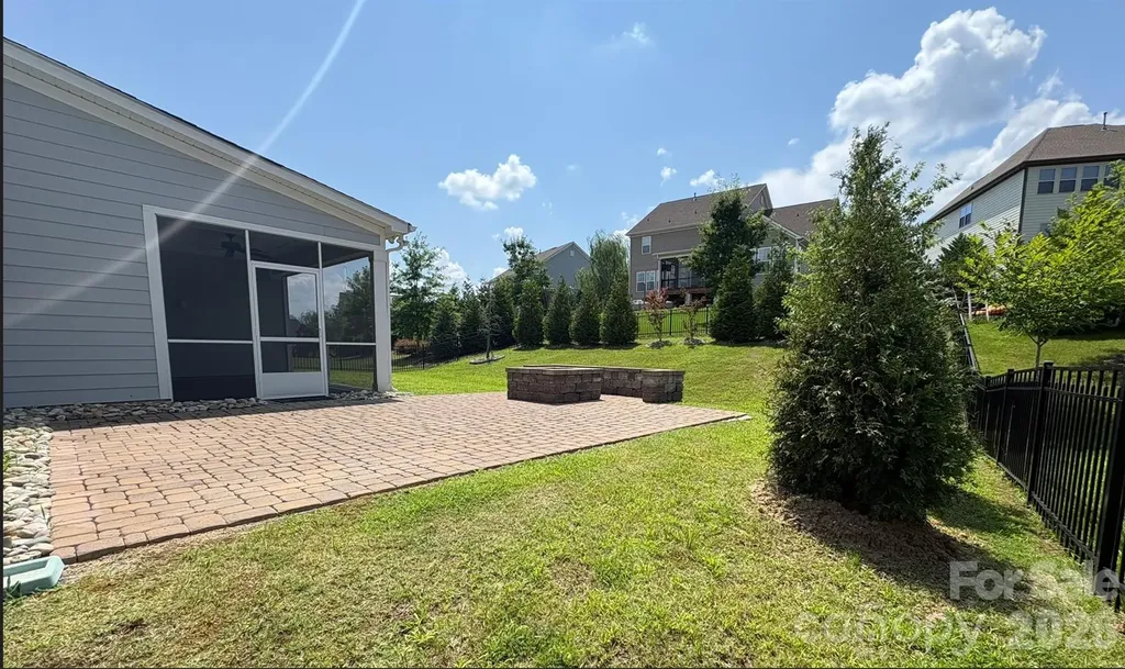 17306 Saranita Lane Charlotte NC 28278