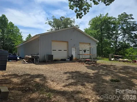 1127 N Mountain Street Blacksburg SC 29702