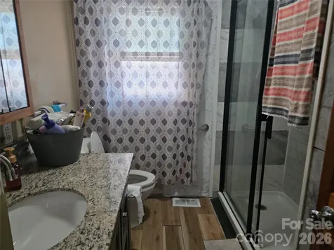 1127 N Mountain Street Blacksburg SC 29702