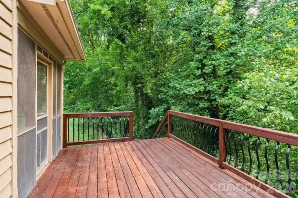 4013 Carlton Drive Claremont NC 28610