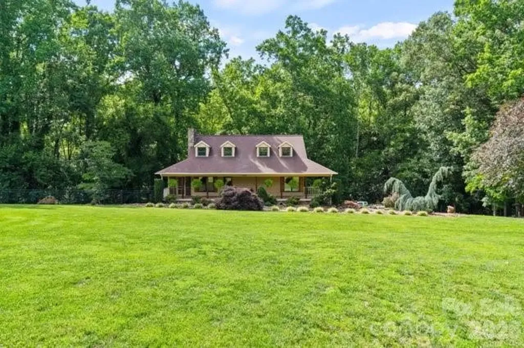 4013 Carlton Drive Claremont NC 28610