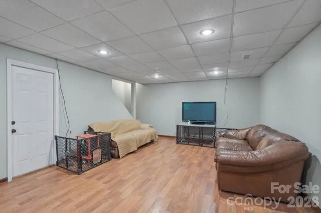 4013 Carlton Drive Claremont NC 28610