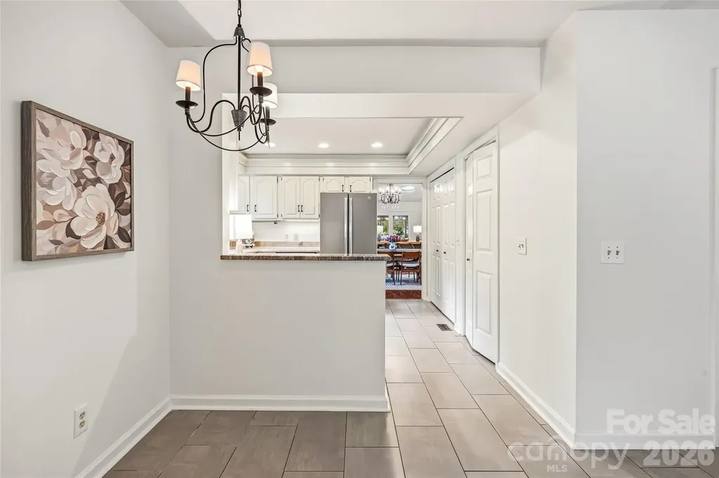 205 N Scarlet Oak Lane Hendersonville NC 28791