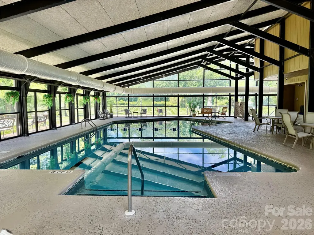 205 N Scarlet Oak Lane Hendersonville NC 28791