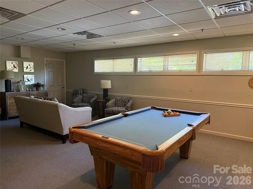 205 N Scarlet Oak Lane Hendersonville NC 28791