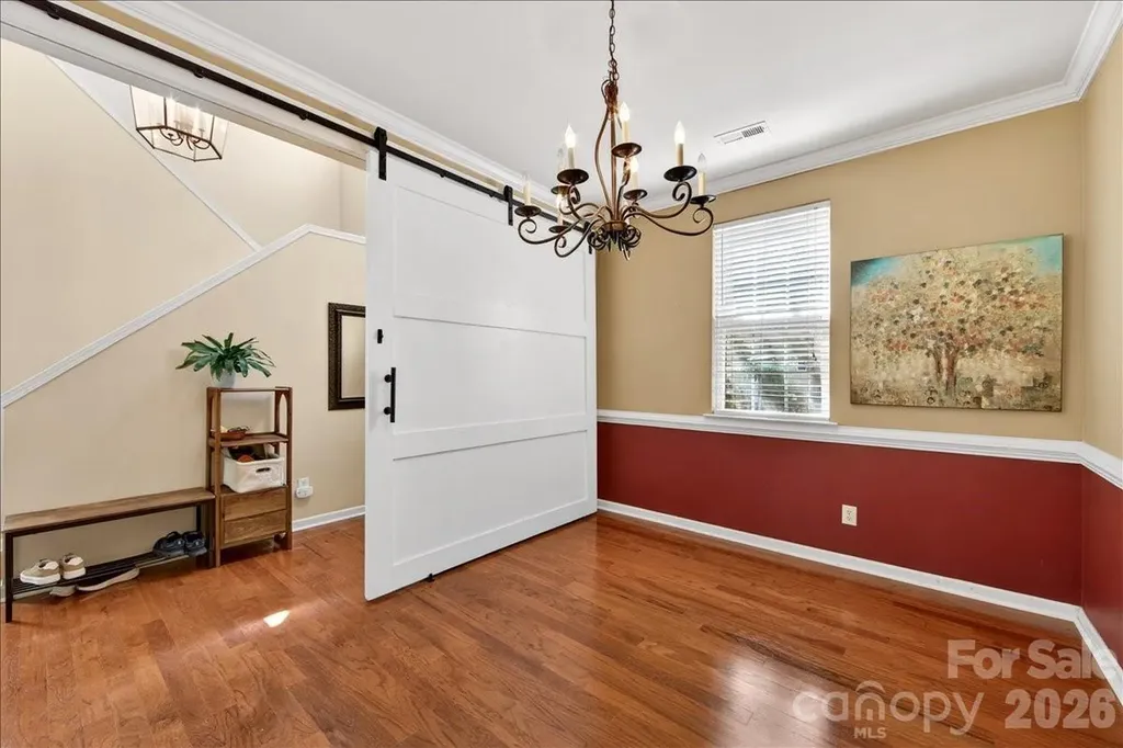 9200 Royal Highlands Court Charlotte NC 28277