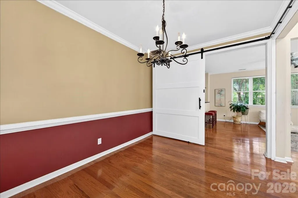 9200 Royal Highlands Court Charlotte NC 28277