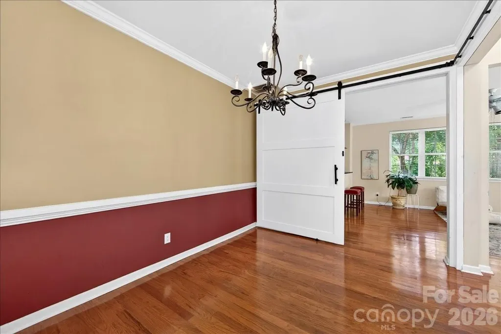 9200 Royal Highlands Court Charlotte NC 28277