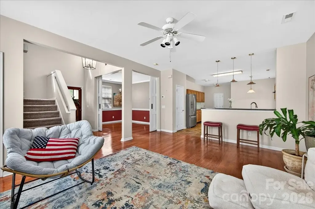9200 Royal Highlands Court Charlotte NC 28277