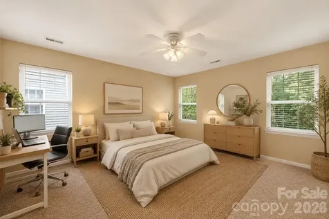9200 Royal Highlands Court Charlotte NC 28277