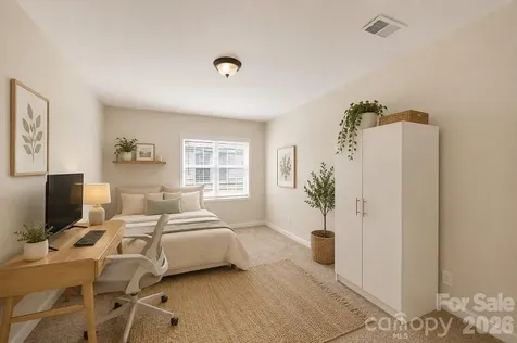 9200 Royal Highlands Court Charlotte NC 28277