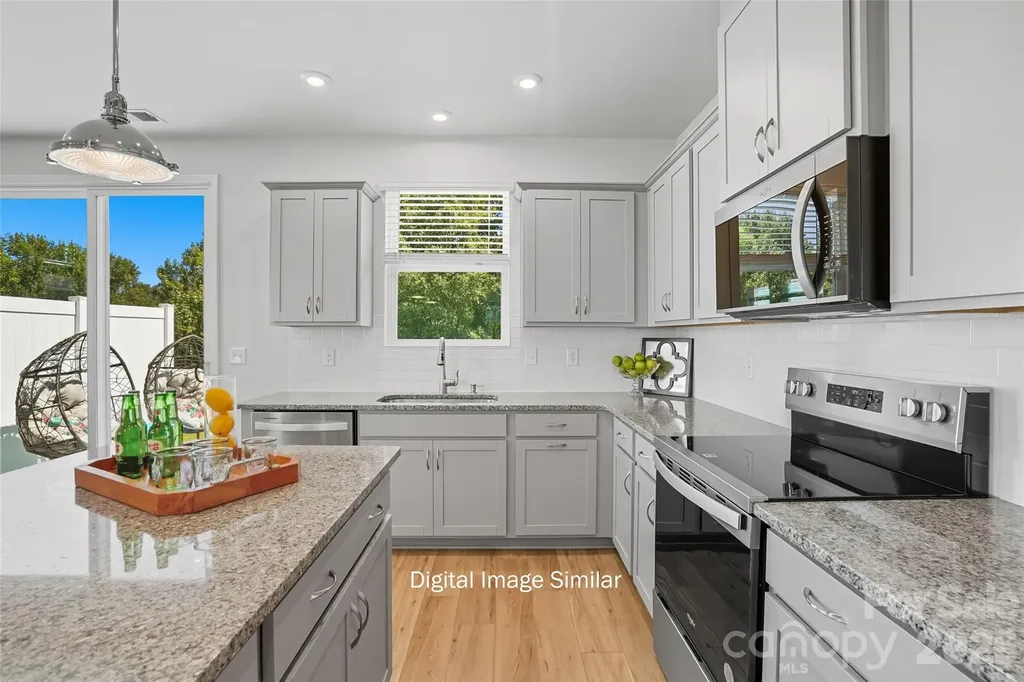 7527 Hodges Meadow Lane Charlotte NC 28213