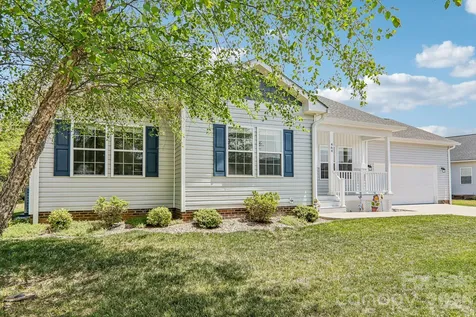 464 Riverwind Drive Hendersonville NC 28739