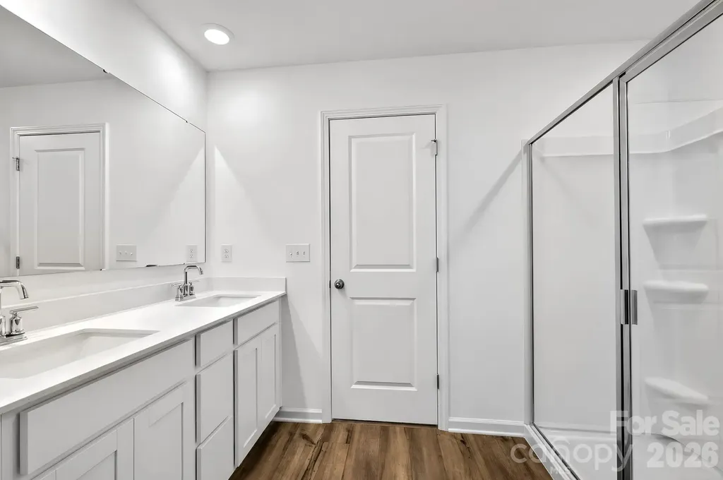 4129 Oxford Glen Drive Claremont NC 28610