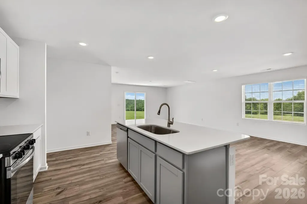4129 Oxford Glen Drive Claremont NC 28610