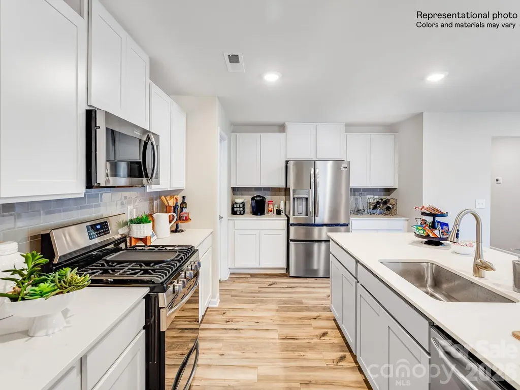 4129 Oxford Glen Drive Claremont NC 28610