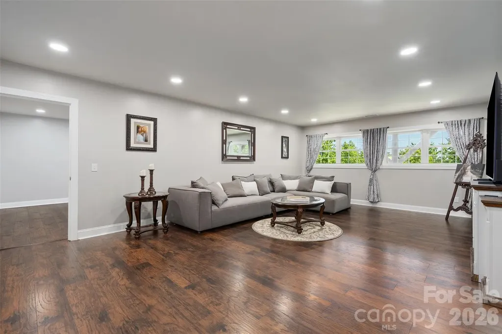 114 Nesting Ridge Waynesville NC 28785