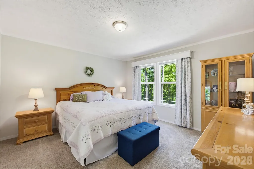 1205 Saunook Road Waynesville NC 28786