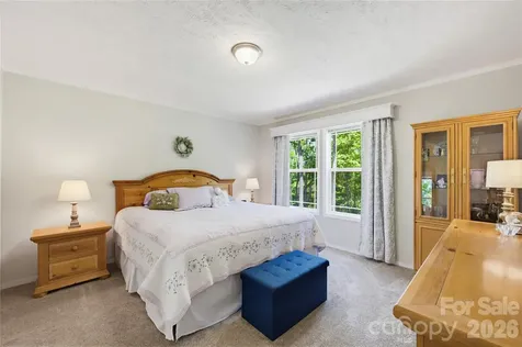 1205 Saunook Road Waynesville NC 28786