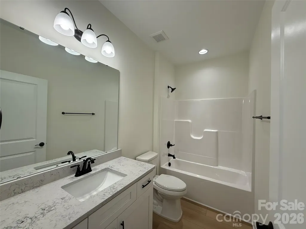 107 Abbington Lane Shelby NC 28150