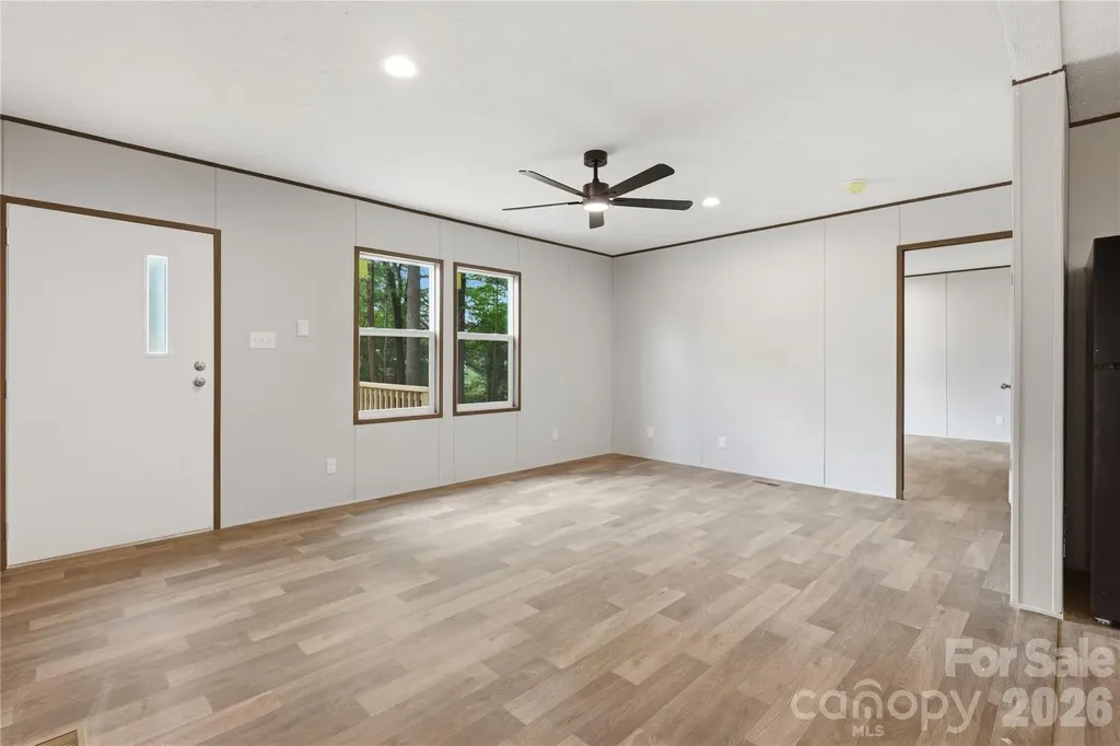 5093 E Nc Highway 150 Lincolnton NC 28092