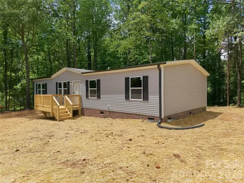 5093 E Nc Highway 150 Lincolnton NC 28092