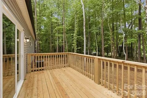 5093 E Nc Highway 150 Lincolnton NC 28092