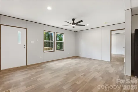 5093 E Nc Highway 150 Lincolnton NC 28092