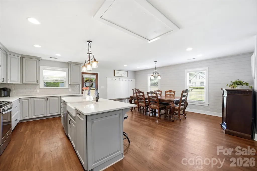 5701 Cedar Hill Drive Wesley Chapel NC 28110
