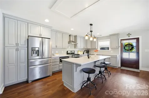 5701 Cedar Hill Drive Wesley Chapel NC 28110