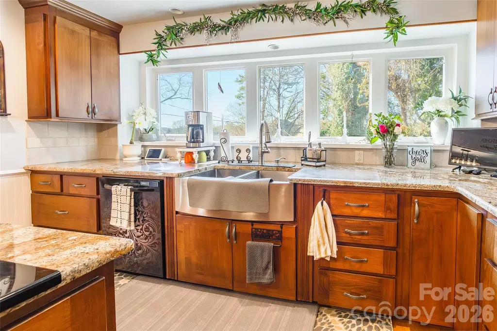 4205 Lake Shore Road S Denver NC 28037